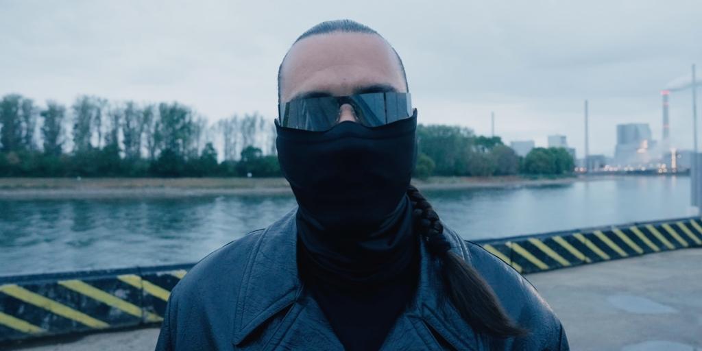 Apache 207 – „Chaos“ Musikvideo schlägt ein – Hype & Emotionen pur!