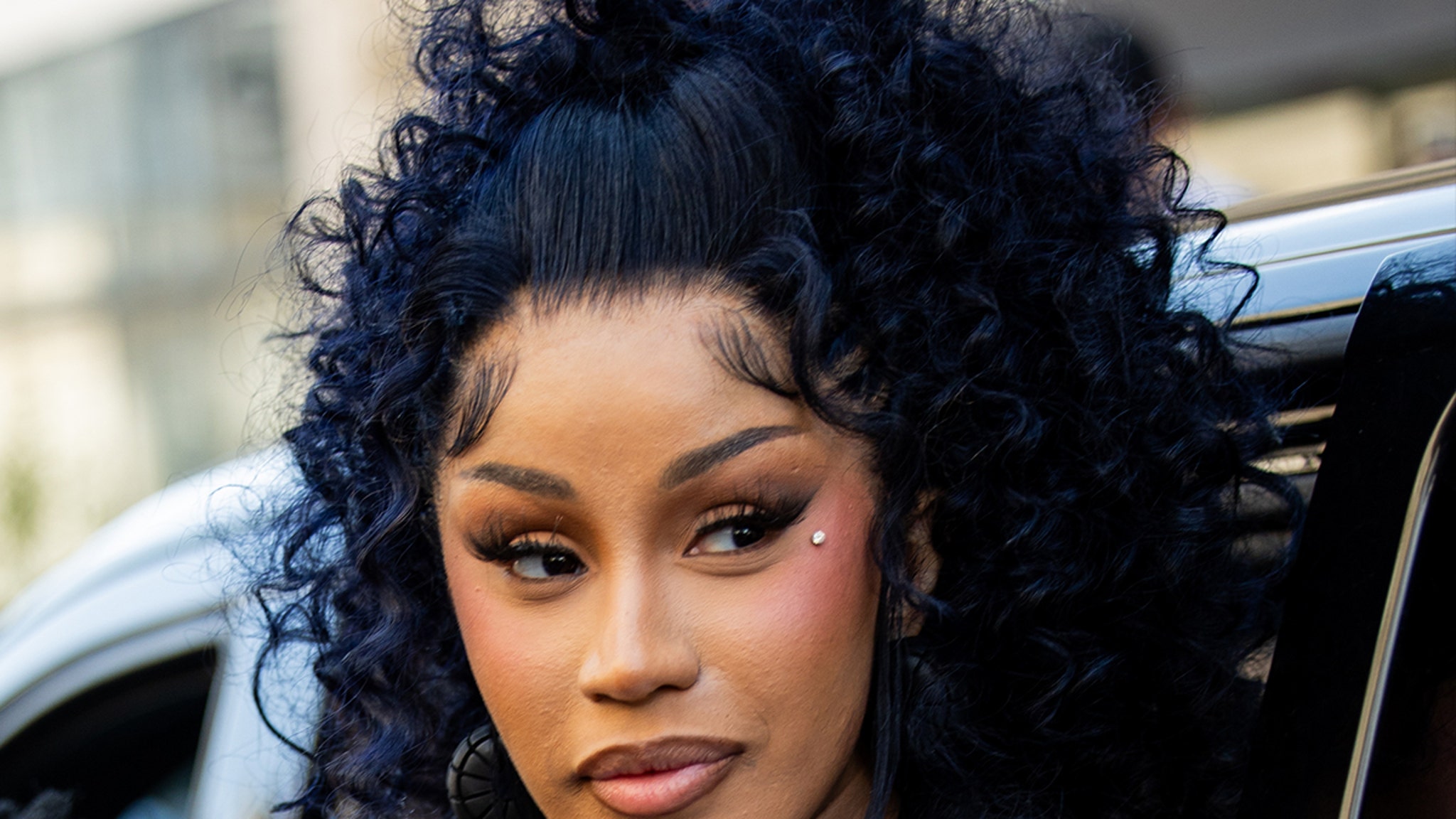 Cardi B Video-Shoot – Fotograf nach Security-Beef verhaftet