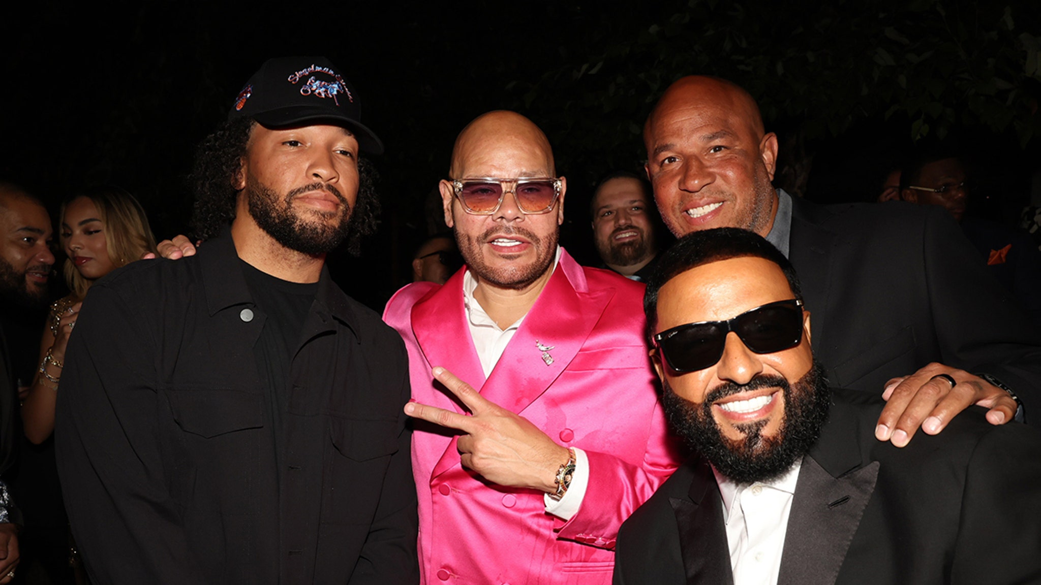 Jalen Brunson überrascht Fat Joe auf NYC Geburtstagsparty